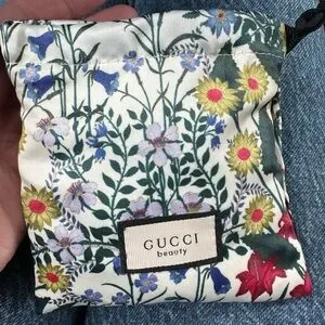 SOLDGucci Floral Pouch with Purple and Green Scrunchies GUCCI Authentic Hair Scrunchies Tie 3 Pcs Set With  main image 2